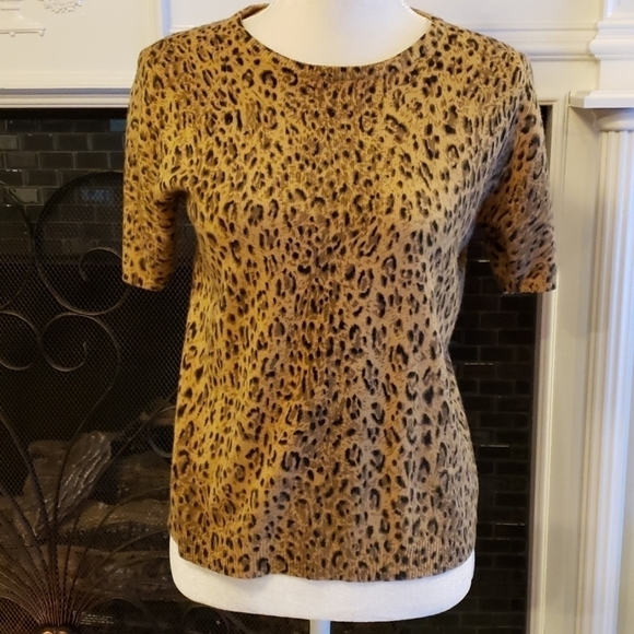 Sag Harbor Short Sleeve Cheetah Print Sweater VGUC - Picture 9 of 9